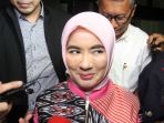 dirut-pertamina-nicke-widyawati-diperiksa-kpk_20180917_210842.jpg