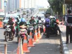 dishub-dki-jakarta-pasang-parkir-ojek-online_20170728_161156.jpg