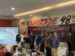 diskusi-barikadeee-nihhh.jpg