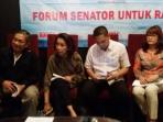 diskusi-forum-senator_20150628_211909.jpg