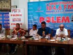 diskusi-perang-politik-e-ktp-di-cikini_20170318_124309.jpg