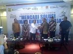 diskusi-perumahan_20160907_154145.jpg