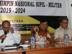 diskusi-politik-mencari-sosok-pemimpin-nasional-sipil-militer_20180712_001351.jpg