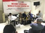 diskusi-publik-pilkada-serentak-2018-aman-0leh-sdr_20180625_175201.jpg