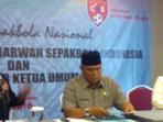diskusi-sepak-bola-nasional_20160904_231600.jpg