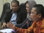 diskusi-terkait-pilkada-serentak_20150807_214038.jpg
