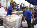 disperindag-malang-gelar-operasi-pasar-murah-minyak-gorang-curah_20230202_135745.jpg
