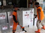 distribusi-logistik-pilkada-dki-jakarta_20170213_164358.jpg