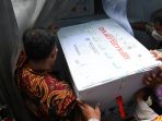 distribusi-vaksin-covid-19-untuk-surabaya-raya-dimulai_20210113_164203.jpg