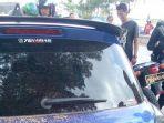 ditemukan-mayat-perempuan-dalam-mobil-di-jl-a-yani-kalsel.jpg