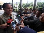 djan-faridz-jenguk-setya-novanto_20180227_175425.jpg