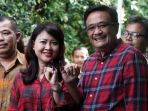 djarot-dan-istri-gunakan-hak-pilih_20170215_114643.jpg