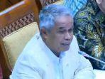 djohar-arifin-husein-dengarpendapat.jpg