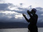 doa-dan-dzikir-bersama-warga-palu_20181013_144542.jpg