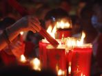 doa-menyambut-tahun-ayam-api-di-vihara-dharma-bhakti_20170128_205027.jpg