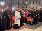 doa-rosario-mengenang-paus-fransiskus.jpg