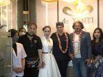 dokter-yanti-dan-tim-bersama-ceo-global-stem-cell-group-benito-novas.jpg