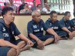 donal-harianto-pemesan-ratusan-anjing.jpg