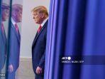 donald-trump-di-brady-briefing-room-gedung-putih.jpg