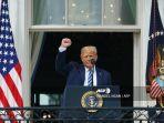 donald-trump-south-portico-gedung-putih.jpg