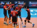 doni-haryono-bergabung-selebrasi-skuad-timnas-voli-indonesia.jpg