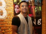 donny-damara-hadiri-acara-press-screening-film-iseng_20160311_155008.jpg