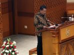 dpr-gelar-rapat-paripurna-ruu-prolegnas_20200122_211717.jpg