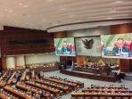 dpr-ri-menggelar-rapat-paripurna-ke-30.jpg