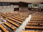 dpr-sahkan-uu-tentang-desa-dan-ruu-dkj_20240328_170147.jpg