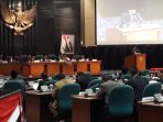 dprd-dki-jakarta_20171115_121943.jpg