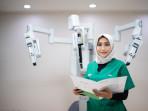 Dari Laparoskopi ke Robotik: Terobosan Dokter Sita untuk Reproduksi Perempuan