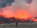 drone-merekam-kawah-lava-terbesar-di-dunia-di-puncak-gunung-berapi-aktif-di-kongo.jpg