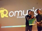 drummer-nidji-luncurkan-romuriacom_20181113_063453.jpg