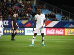 dsonne-edouard-saat-pertandingan-membela-celtic.jpg