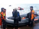 dua-imigran-asal-afganistan-tenggelam-di-pantai-tanjung-bayang_20161114_123856.jpg
