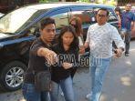 dua-mucikari-prostitusi-artis-digelandang-ke-mapol.jpg