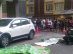 dua-orang-mengahiri-hidupnya-dengan-cara-meloncat-dari-lantai-5a-apartemen_20170724_200316.jpg