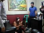 dua-pelaku-jambret-ditangkap-warga_20160331_102336.jpg