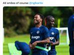 dua-pemain-chelsea-raheem-sterling-dan-ngolo-kante.jpg
