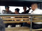 dua-remaja-dihajar-warga_20151221_151033.jpg