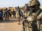 dua-sersan-staf-angkatan-udara-as-di-niger.jpg