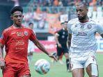duel-gustavo-almeida-dan-firza-andika.jpg