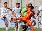 duel-psim-vs-persiraja.jpg