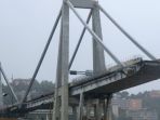 duka-dan-hening-cipta-liga-italia-karena-tragedi-runtuhnya-jembatan-genoa_20180815_044330.jpg