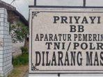 dusun-setono-larang-tni-polri.jpg