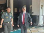 duta-besar-dubes-ukraina-untuk-indonesia-vasyl-hamianin.jpg