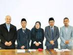 duta-besar-ri-untuk-tunisia-zuhairi-misrawi-menghadiri-ujian-tesis-irfan-nurkholiq.jpg