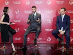 duta-global-aia-david-beckham-bersama-stuart-a-spencer_20180326_213542.jpg