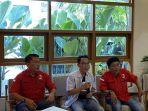 dwi-kundoyo-dan-estugraha-mengundurkan-diri-dari-psi.jpg