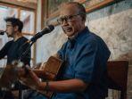 Kunci Gitar Lagu Rembulan Menangis - Ebiet G. Ade, Chord dari D